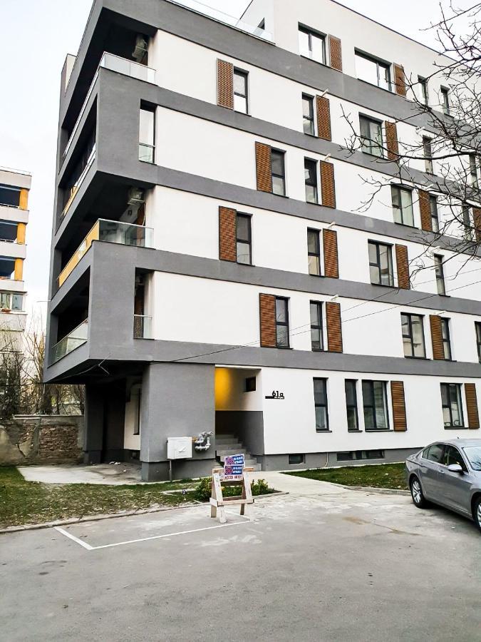 Urban Retreat: Industrial Chic 1Br Ap - Heart Of Bucharest Apartment Luaran gambar